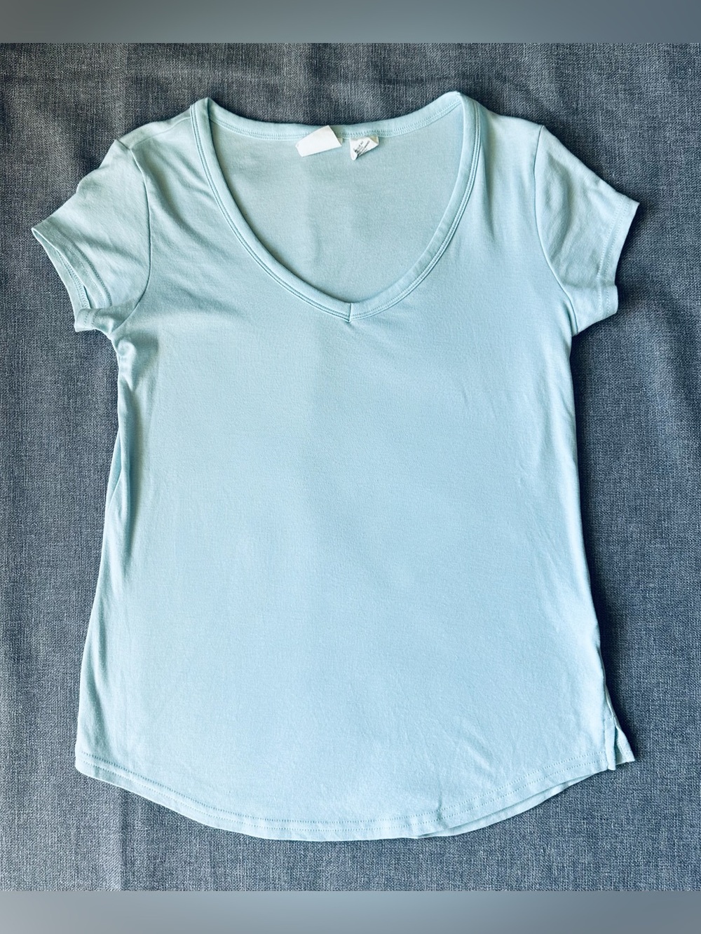 C&C California Prima Cotton V-Neck Shirt